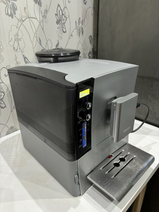 Кавомашина Siemens EQ 5