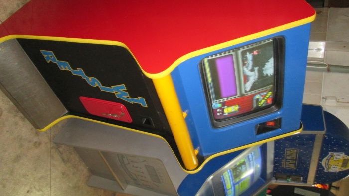 Maquina megatouche caixa alta , como nova