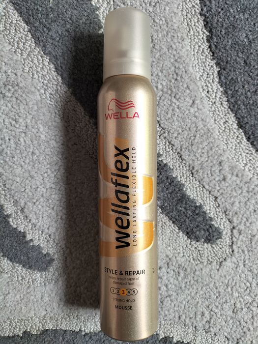 Dwie nowe pianki do włosów Nivea i Wella