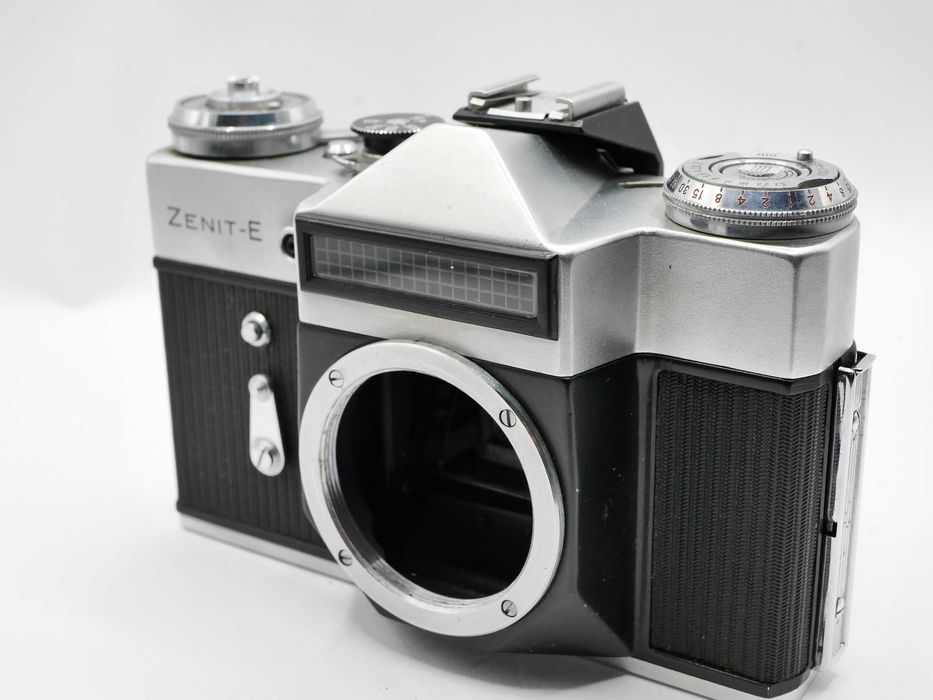 Lustrzanka analogowa Zenit E