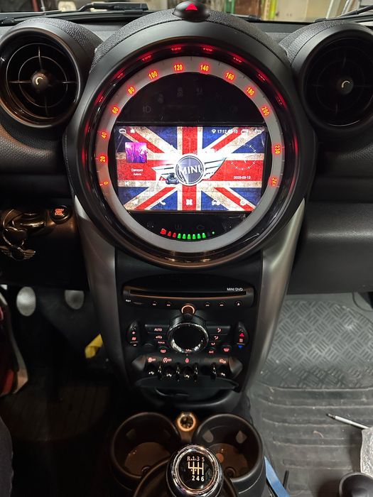 Rádio Mini R55 R56 R60 Android 14 com GPS