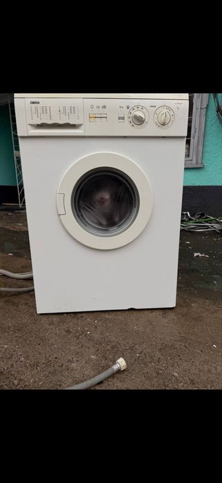 Zanussi FL704NN стиральна машина