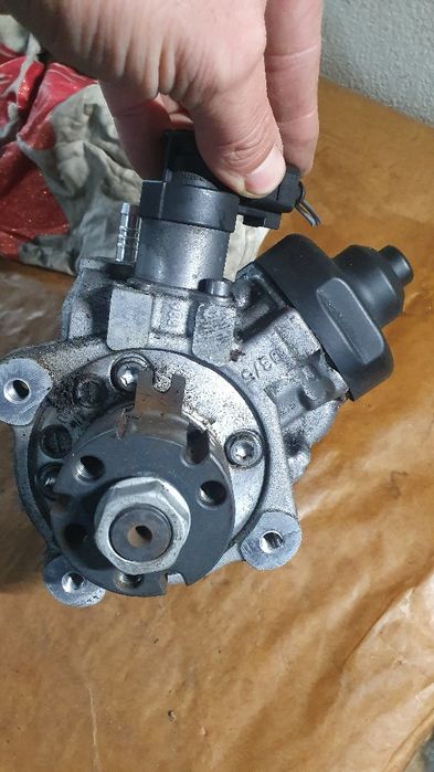 Audi a4 b8 a6 a5 2.0 d CR Pompa Paliwa 03L.130.755 Stan B.D Gwarancja