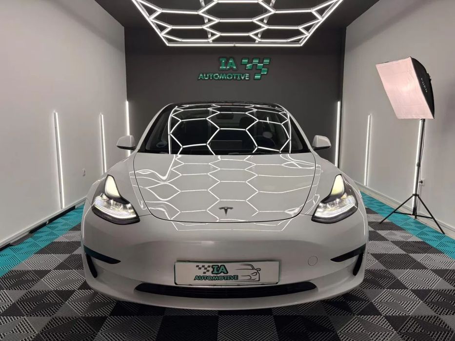 Tesla Model 3 Standard RWD Plus