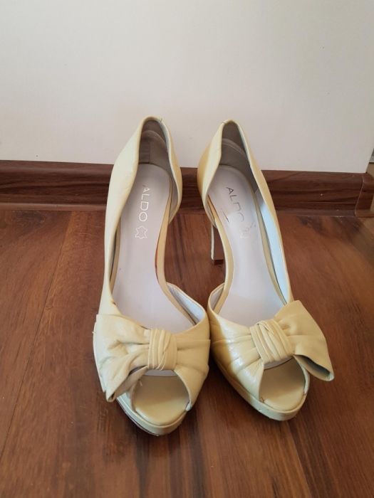 Buty Aldo roz.38 stan idealny kremowe