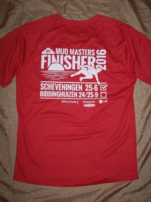 Брендовая треккинговая потоотводящая футболка Mud Masters Dry Power