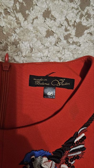 Сукня червона 46 р.