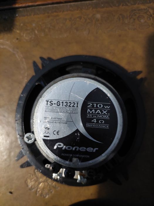 Colunas pioneer 13cm