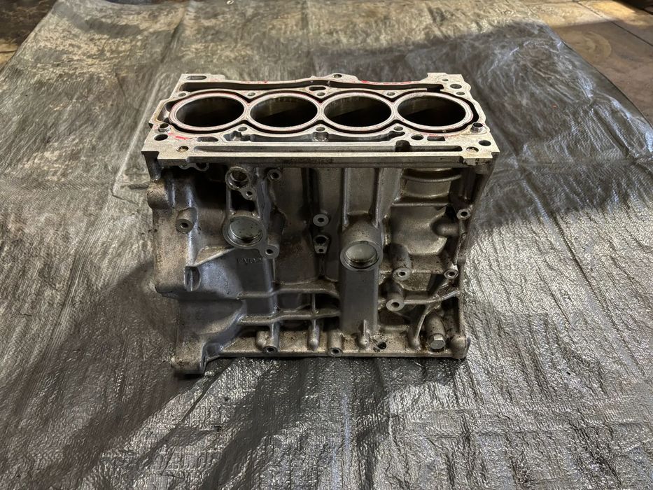 Vw Skoda 1,5 TSI blok silnika 05E103023E