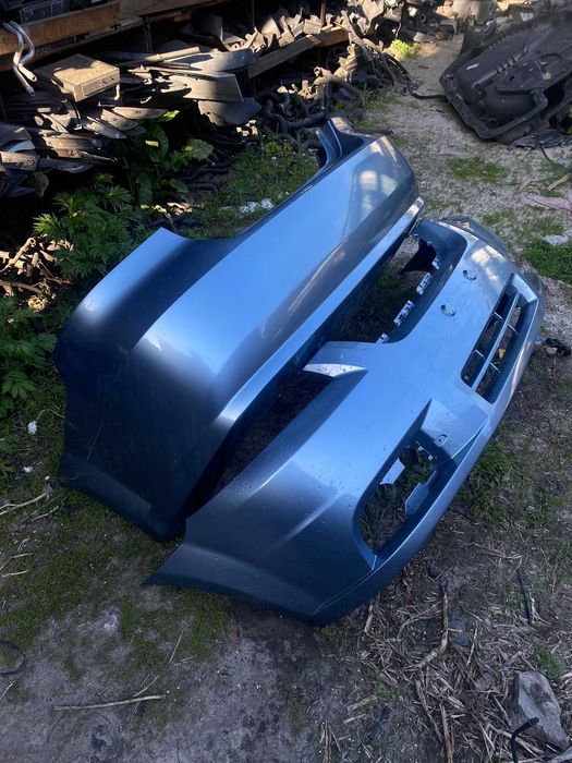 Бампер блакитний Шевроле Авео в гарному стані 05у Ціна одного