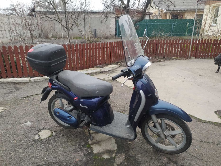 Скутер Априлия Скарабео 100 4Т