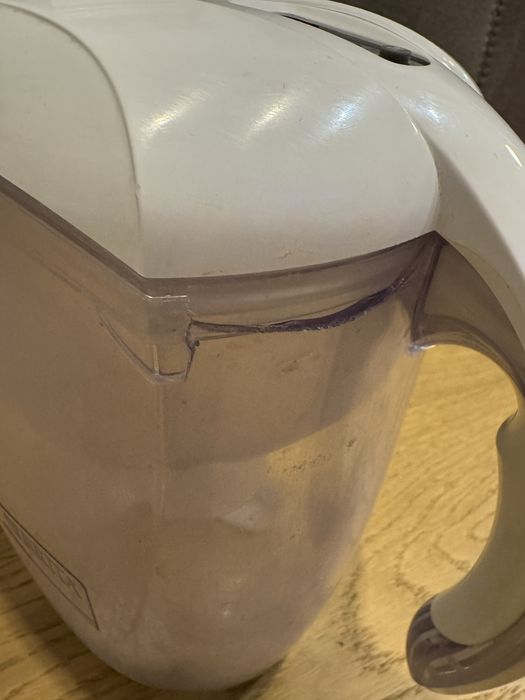 Dzbanek do filtrowania wody Brita