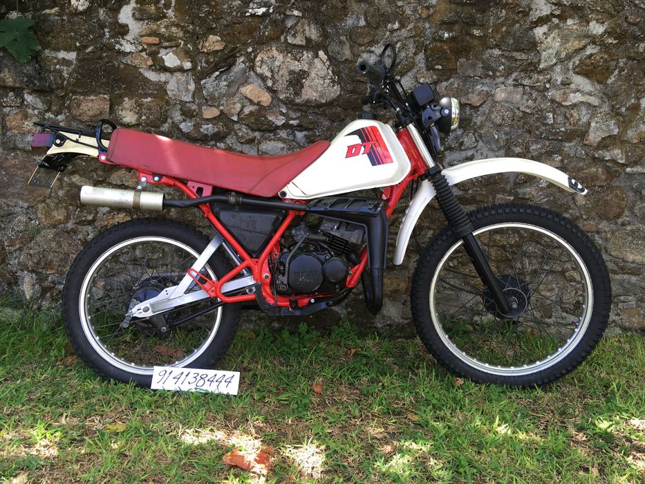 Moto Yamaha DT50 MX2