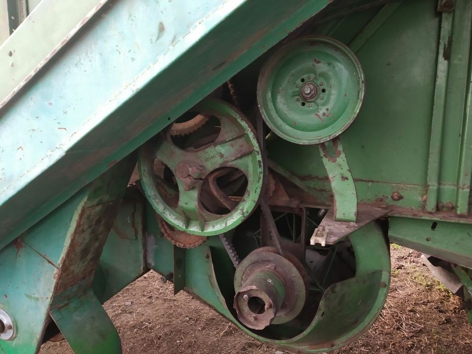 Комбайн John Deere 955