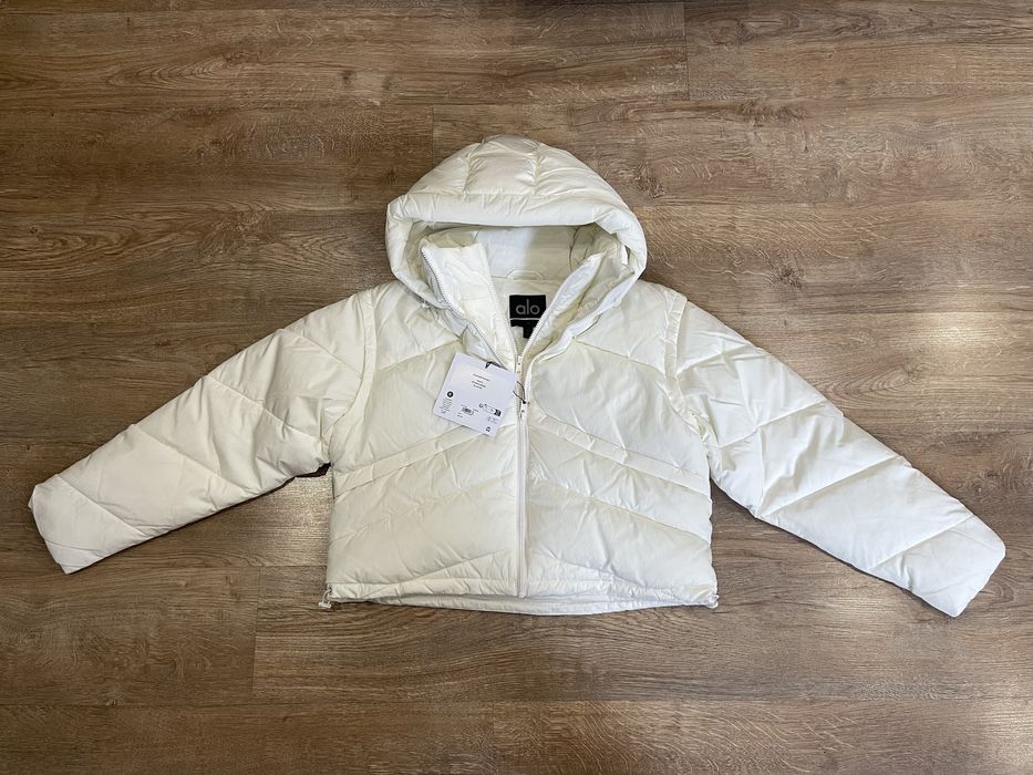 Куртка Alo Yoga Glacier Puffer Jacket Ivory — Оригінальна/нова