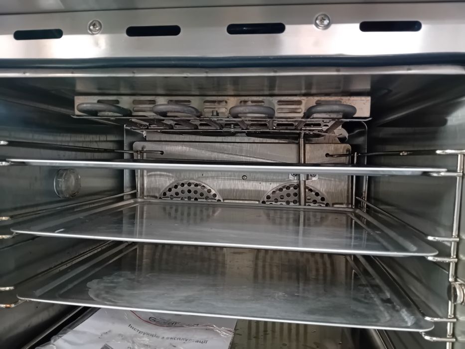 Розстійна шафа нова,(розстойка)піч з пароконвенцією нова