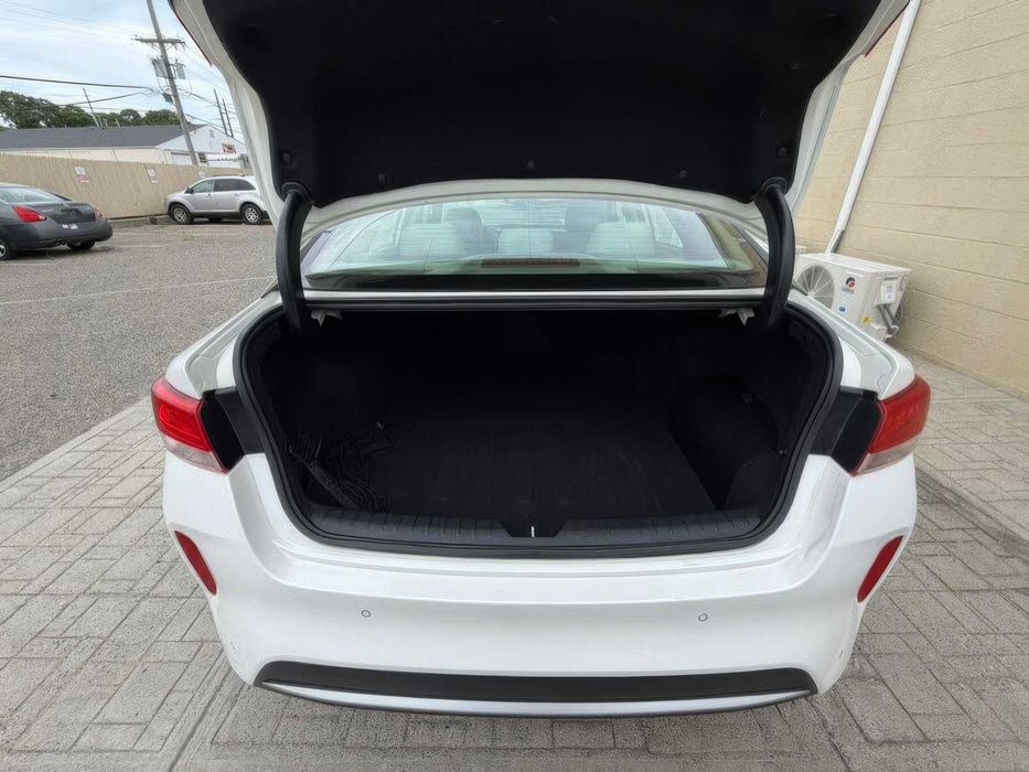 Kia Optima Hybrid      2017