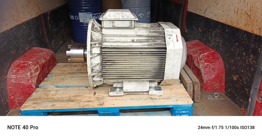 Silnik elektryczny 55KW 1475obrotow ABB łapy kołnierz ABB