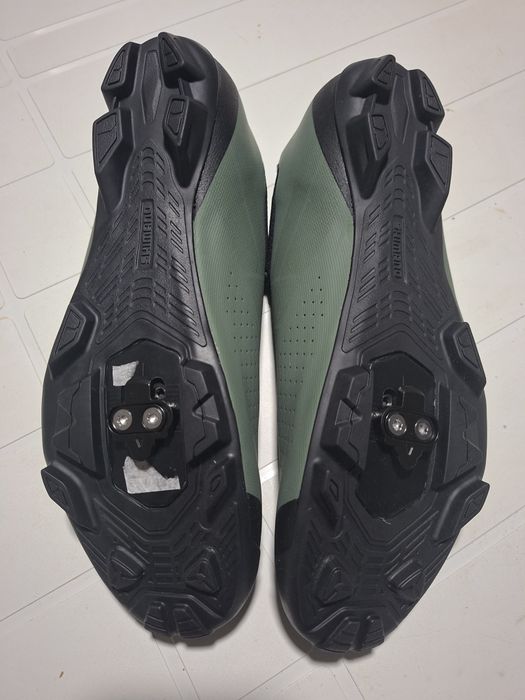 Sapatos Shimano + Capacete + Pedais Bicicleta