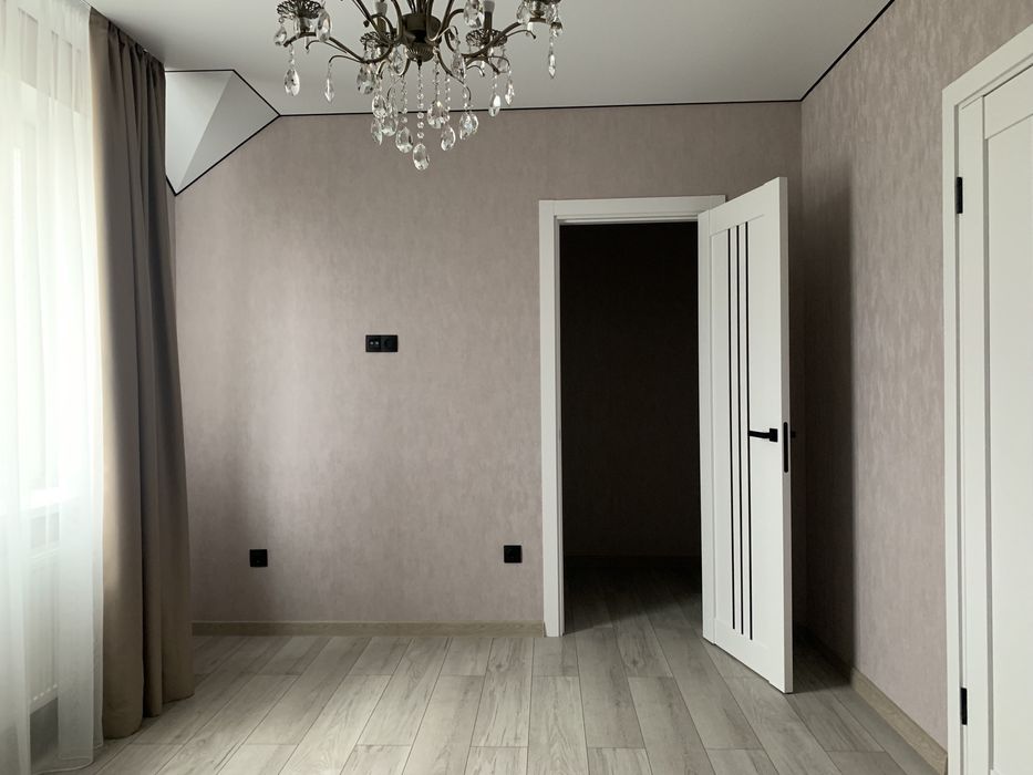 Продаж дуплекса з новим ремонтом, без комісіі, пров.Світлий, Перемичка