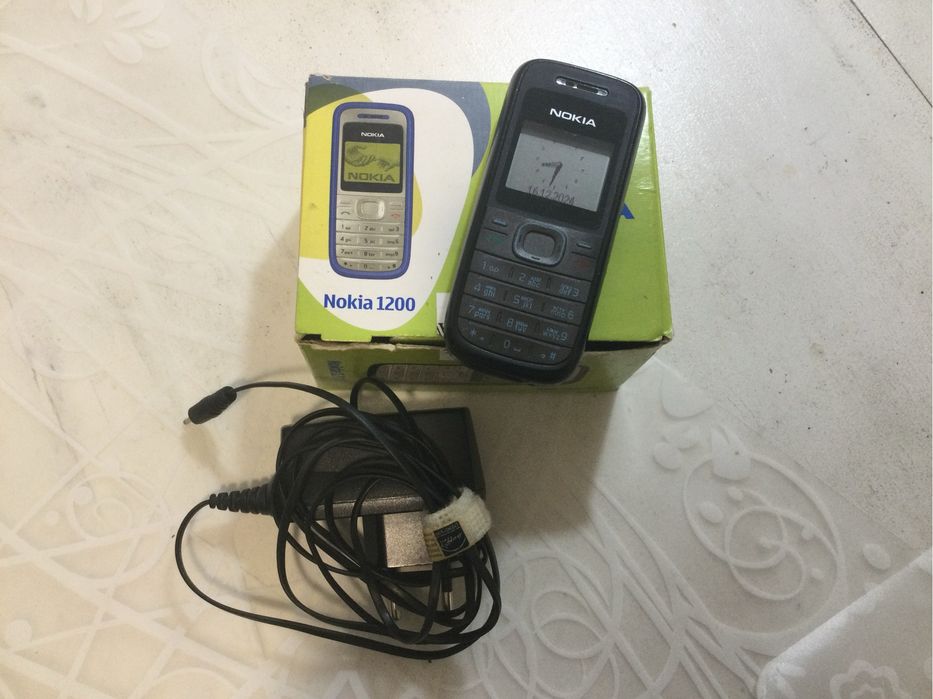 Нокия 1200 /1110 в оригинальной коробке.