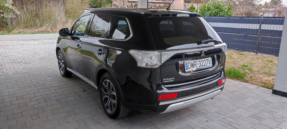 Mitsubishi Outlander 2.0Ben+LPG 4x4