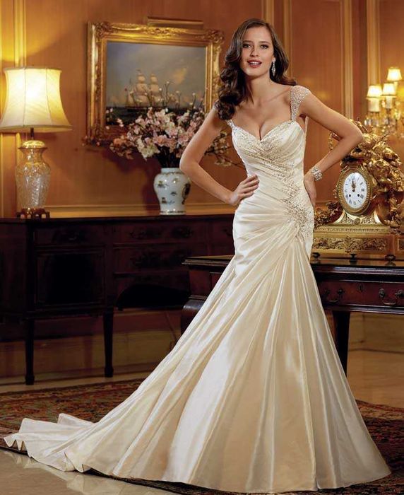 Прокат Весільних суконь. Прокат свадебных платьев