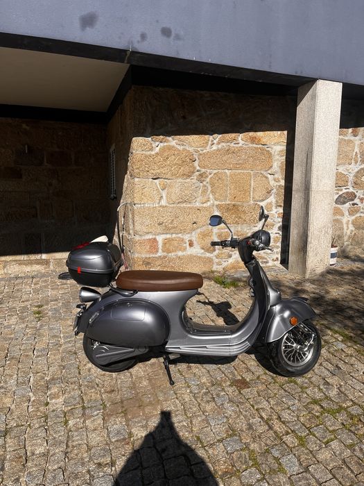 Mota Elétrica Goldenlion EV2000 – Económica e Semi-Nova