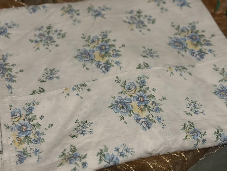 Лот постільноі білизни / підковдри наволочки простирадла