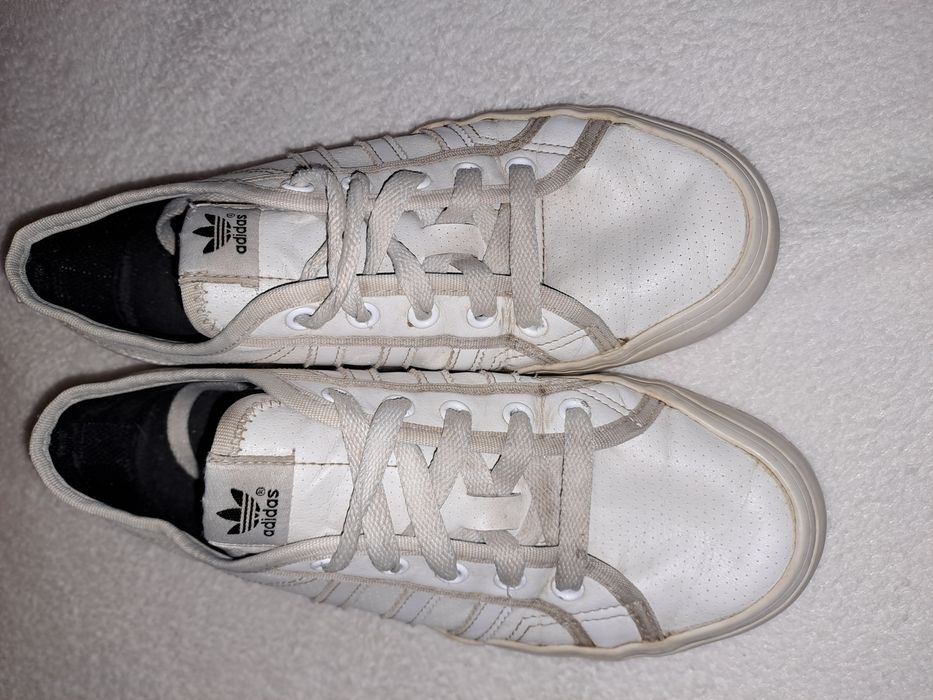 Продам кеди Adidas 38.5 розмір