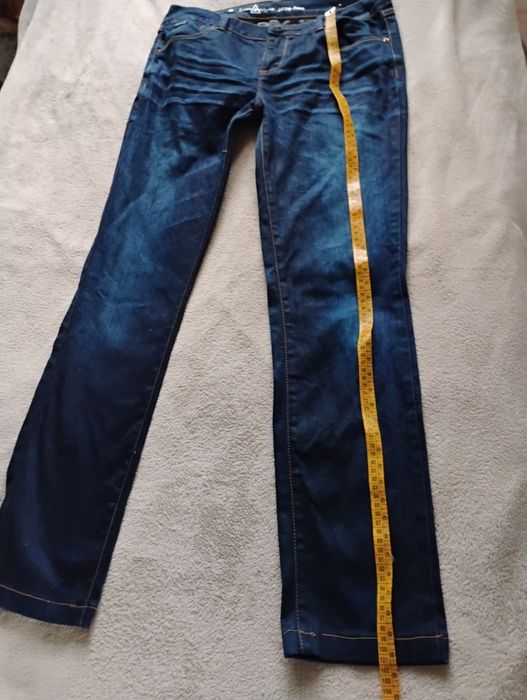 Spodnie męskie jeansy