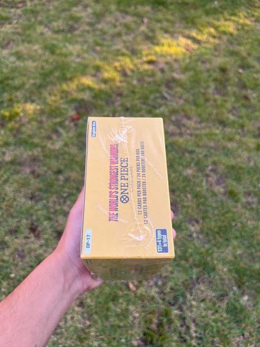 OP17 The World's Strongest Warriors Booster Box