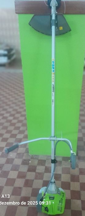 Moto enxada  7cv mais roçadora 43cc Vito