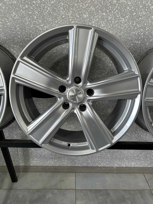 Диски BMW 5/120 R19 8,5J ET35 Dia 72.6