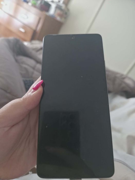 Xiaomi 11T pro
Ele está praticamente novo 
Bateria nova, Pelicula de gel 
E capa oferta
Negociável