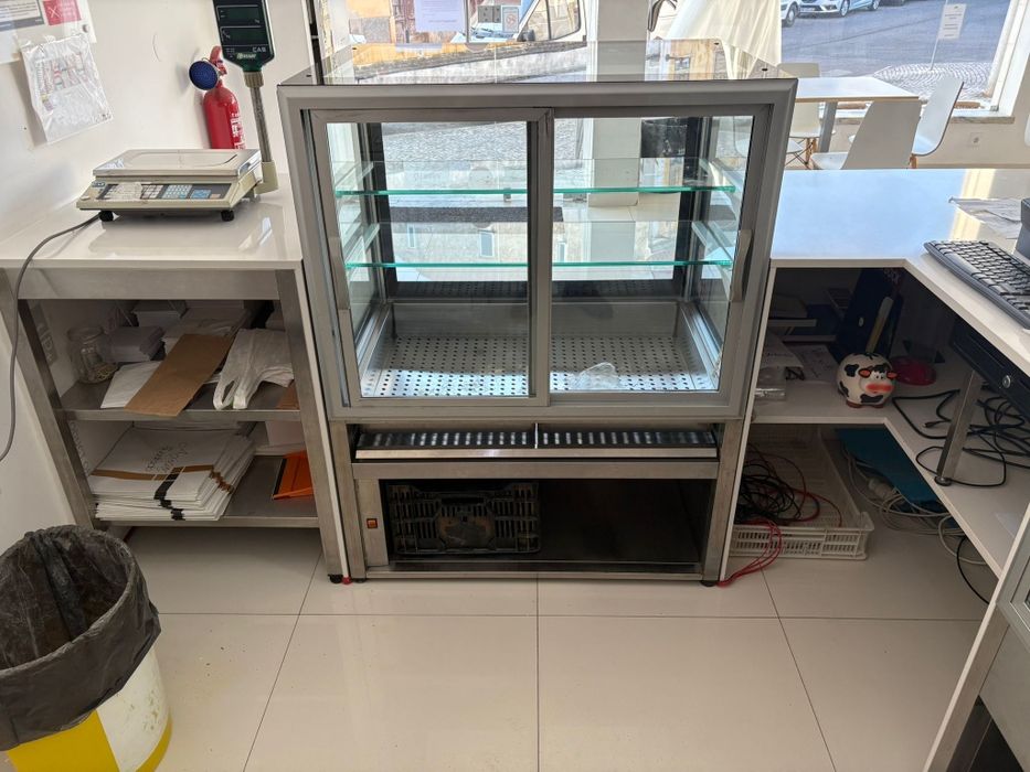 Balcão em Pedra Branco