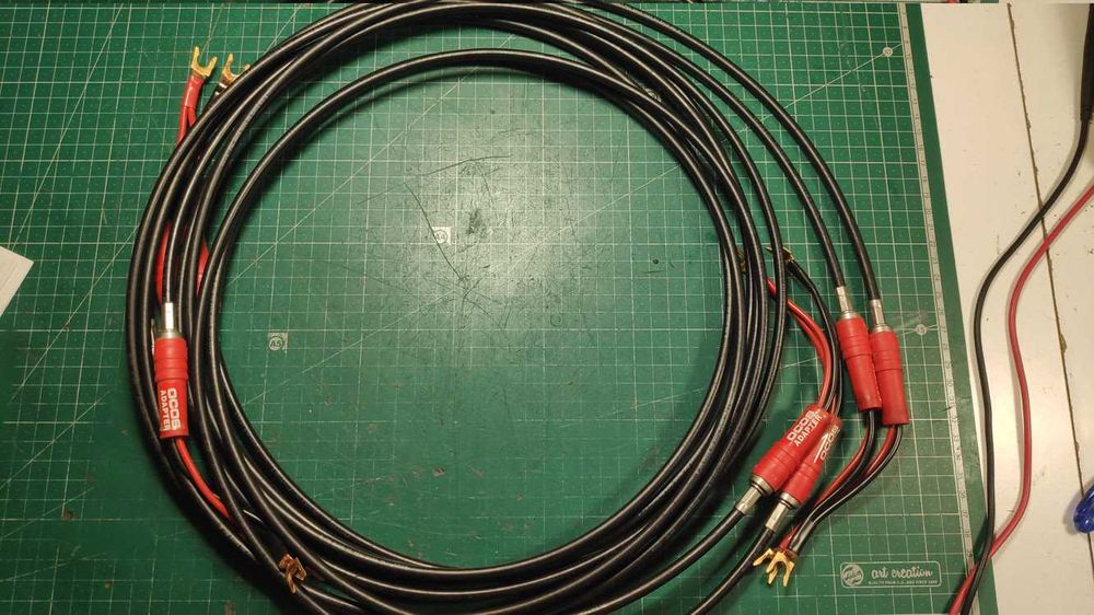 Cabos de coluna Dynaudio OCOS com 4 adaptadores 2,2mts