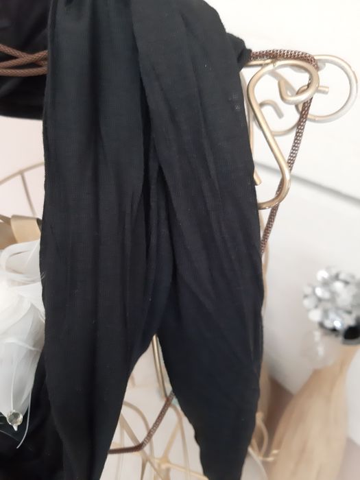 Szaliczek szal kolekcja  ozdoby czarny tkmaxx bawełna glamour