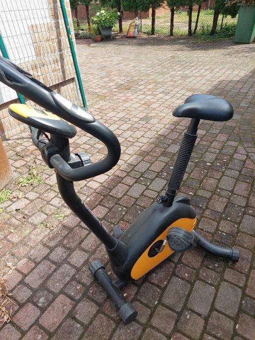 Stacjonarny rower treningowy