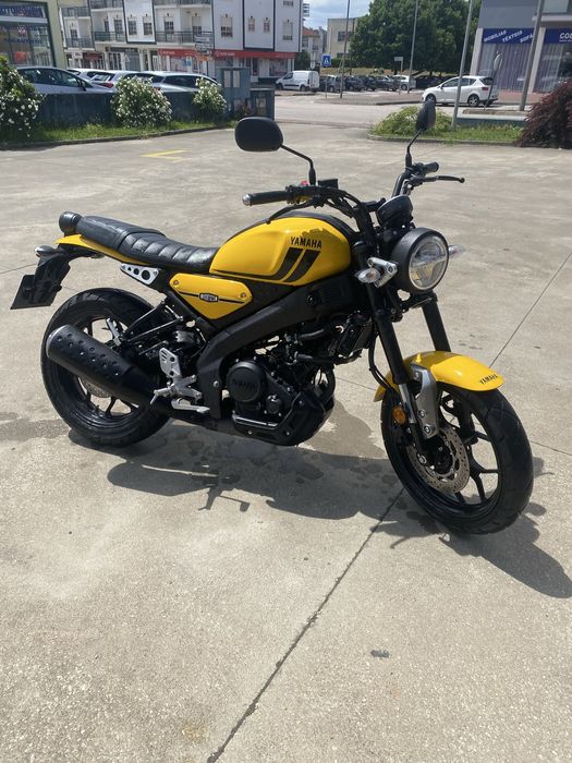 Yamaha  xsr 125.
