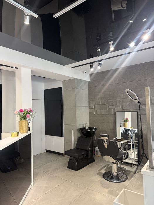 Podnajem stanowiska fryzjer/barber ORAZ gabinetu kosmetycznego | 1500zł- bez dodatkowych kosztów
