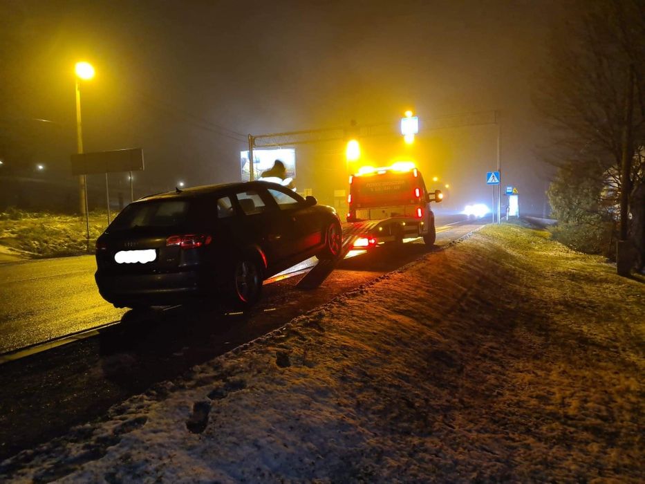 Laweta Holowanie Pomoc Drogowa 24h Transport Pilica SZYBKO