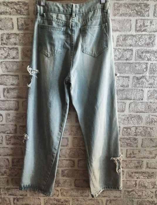 Продам джинси на дівчину-підлітка