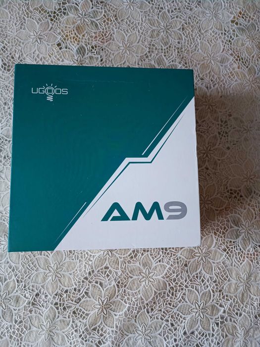 Продам ТВ приставку Ugoos AM9