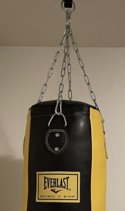 Corrente, corrente para saco de boxe Everlast. Como nova