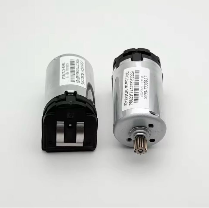 Моторчик актуатор роздатки Jeep Cherokee KL Trailhawk 1999-1030837
