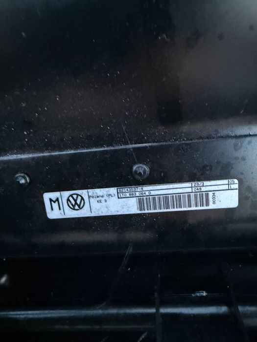 Bancos Traseiros VW Touran (Fila do Meio - Conjunto de 3)