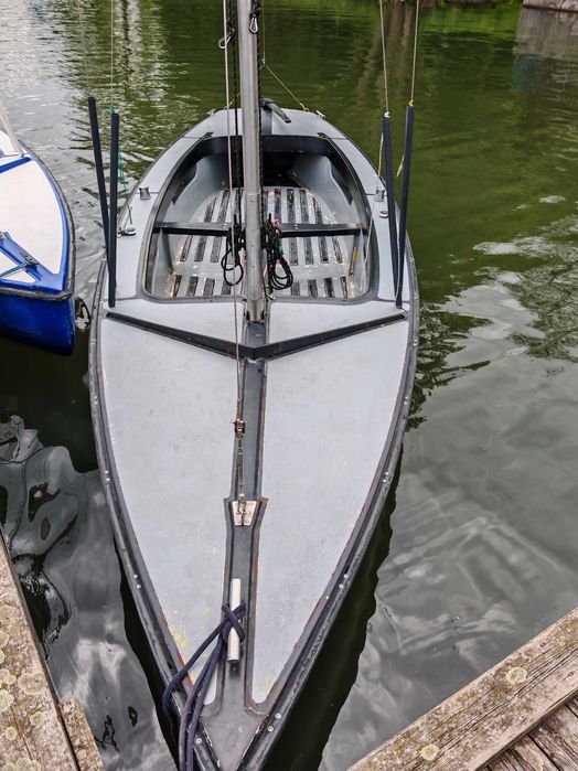 Jacht żaglowy omega typ Ostróda "Czarna Perła"