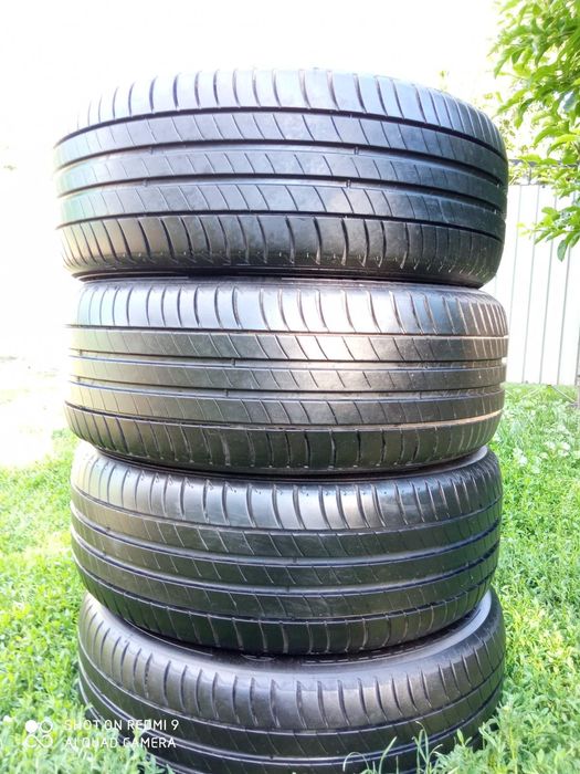 Шини автомобільні