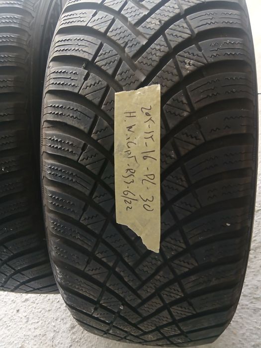 4 Pneus 205/55R16 seminovos